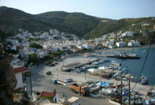Griechische Insel Fourni, Hafenort