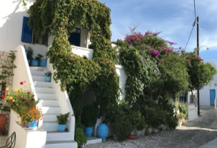 Kimolos. Kleine griechische Insel bei Milos.