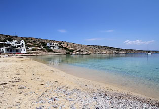 Iraklia, Strand