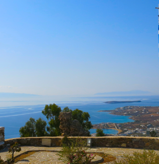 Blick vom höchsten Punkt der Insel Antiparos