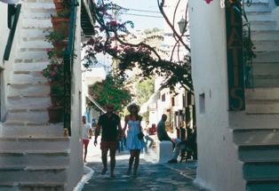 Mykonos, Stadtszene